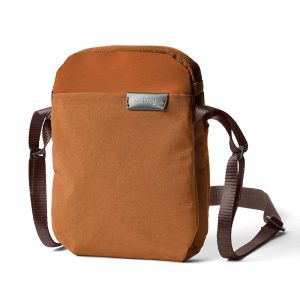 Bellroy City Kılıfı (Askı Çantası, E-Okuyucu veya Kü